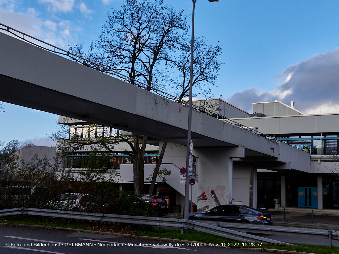 16.11.2022 - Baustelle an der Quiddestraße Haus für Kinder in Neuperlach